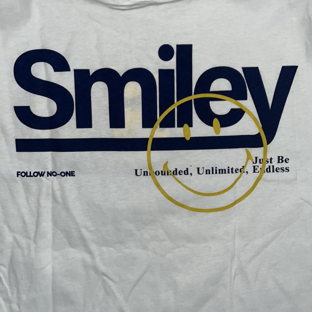 ZARA Smiley tee - Picture 4 of 5